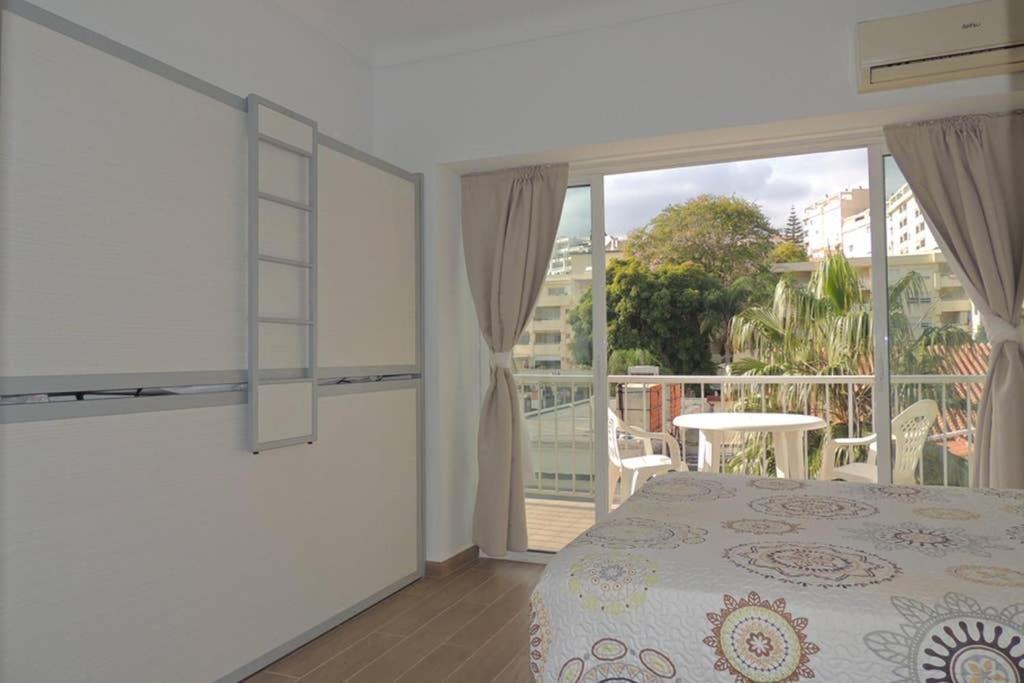 Carihuela Palace Studio 419 Beach - Playa Lägenhet Torremolinos Exteriör bild